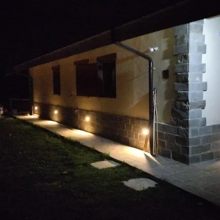 Casa * Кампотосто